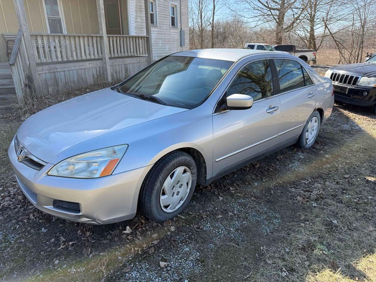 2007-honda-accord-image-1