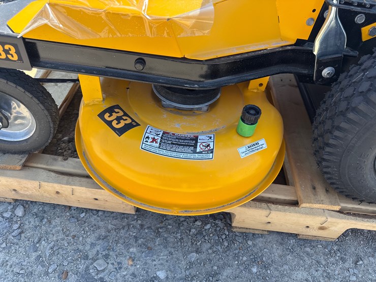 #36-•-unused-dewalt-dw33-33"-walk-behind-zero-turn-mower-1d25nk60041-inv#-41236-image-6
