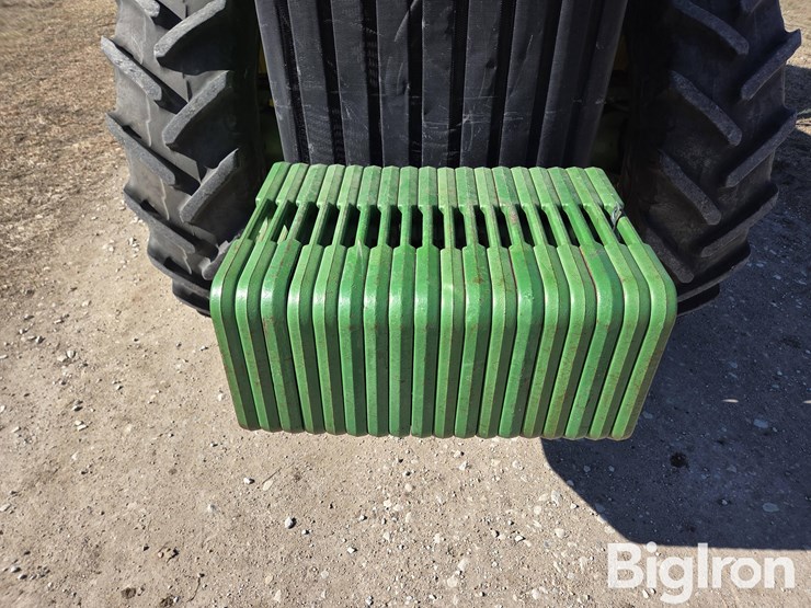 1995-john-deere-8300-image-11