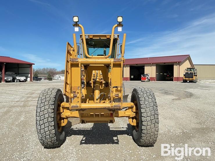 2004-caterpillar-140h-image-2