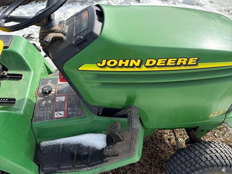 john-deere-345-image-14