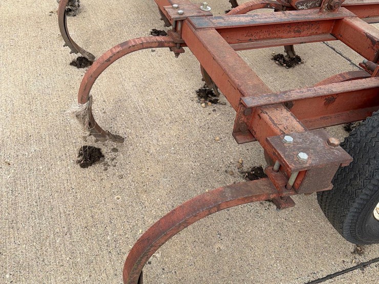 bush-hog-10-shank-chisel-plow-image-19