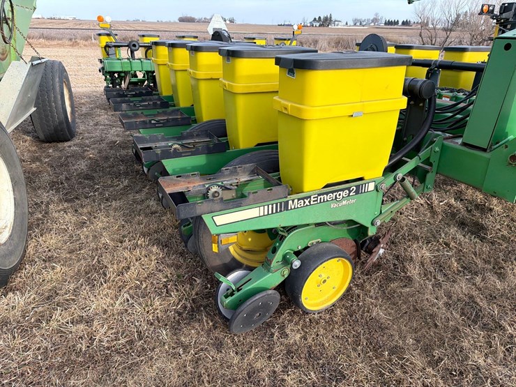 1994-john-deere-7200-image-6