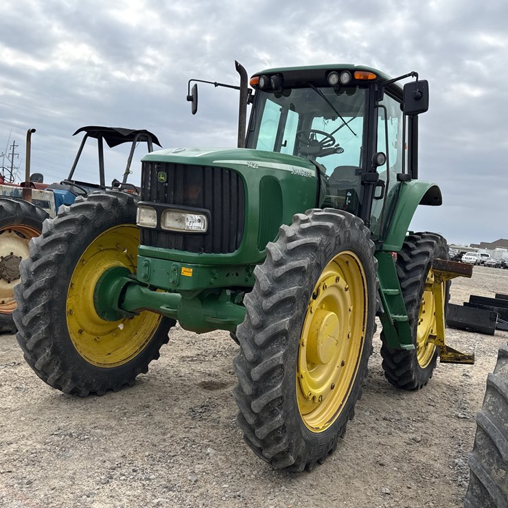 JOHN DEERE 7420