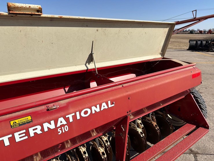 international-510-image-31