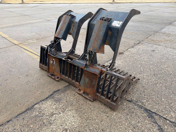 skidloader-72”-grapple-bucket-image-3