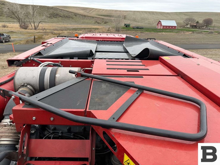 2020-case-ih-8250-image-115