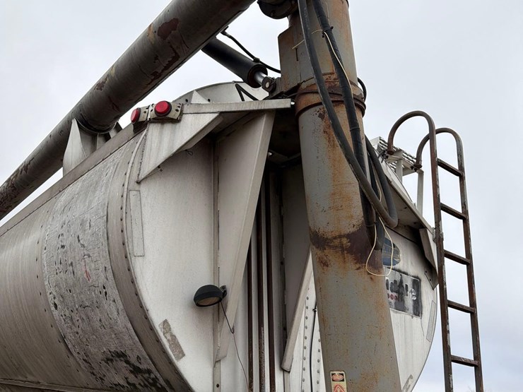 1999-bulkliner-36ft-semi-feed-trailer-image-23