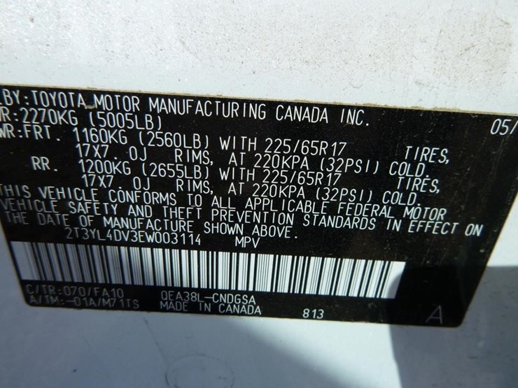 2014-toyota-rav4-image-33