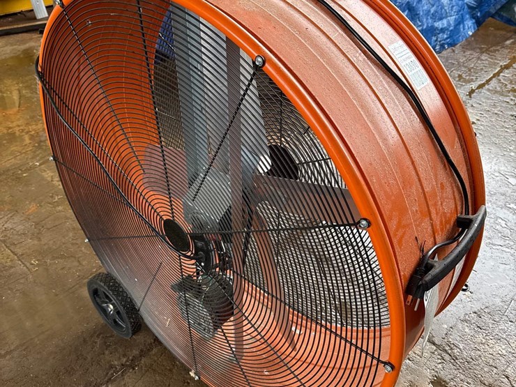 commercial-electric-42-shop-fan-image-2