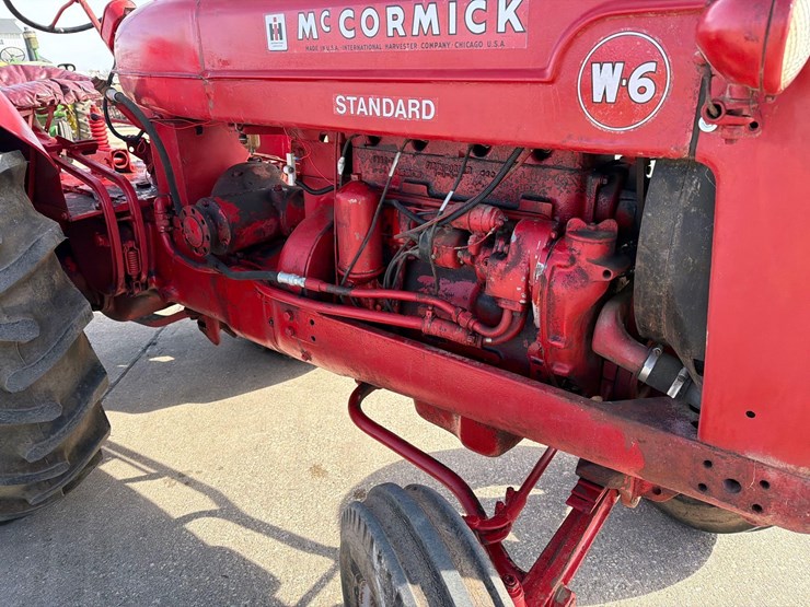farmall-mccormick-w-6-standard-tractor-image-15