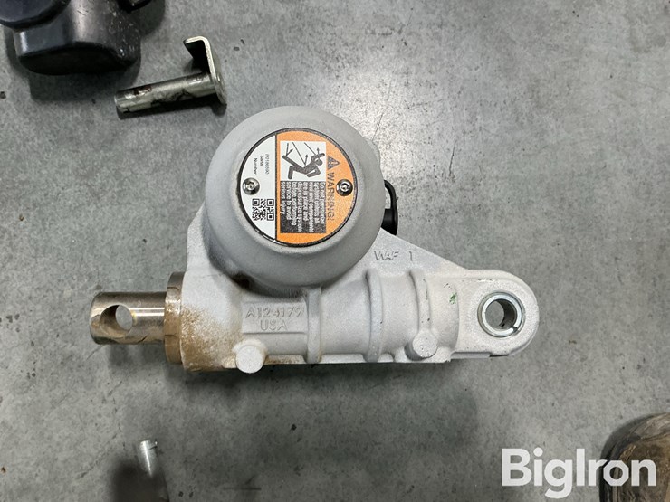 2024-john-deere-1775nt-image-20