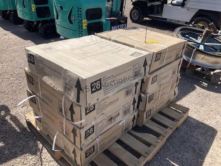 pallet-of-sunbury-48in-steel-concrete-fire-pits-image-4