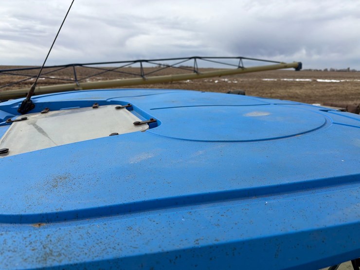 2011-new-holland-t6030-plus-image-53