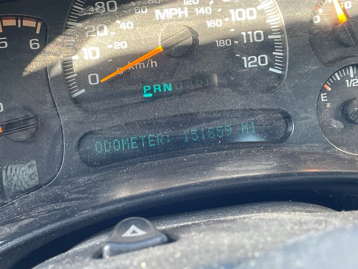 2005-chevrolet-3500-image-42