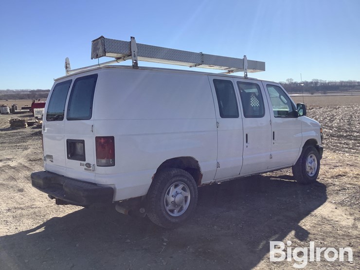 2013-ford-e250-image-5