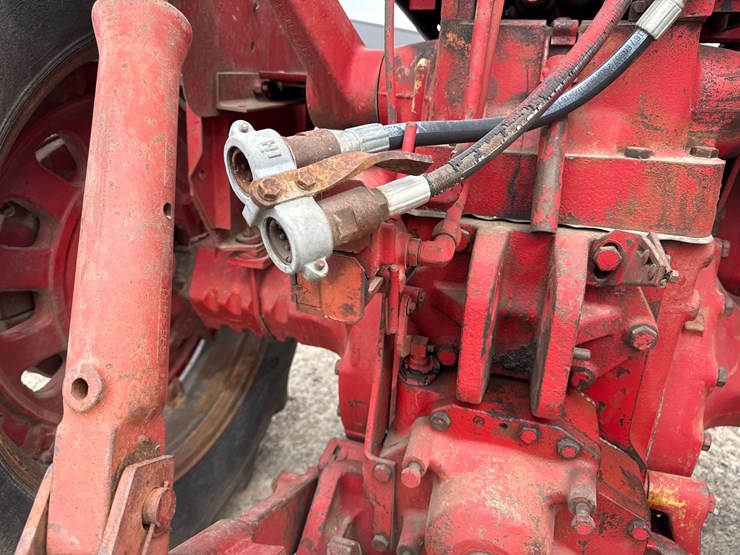 international-1400-image-24