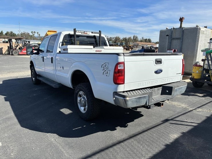 2012-ford-f350-image-4