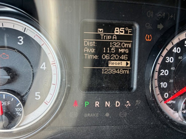 2018-dodge-2500-image-14