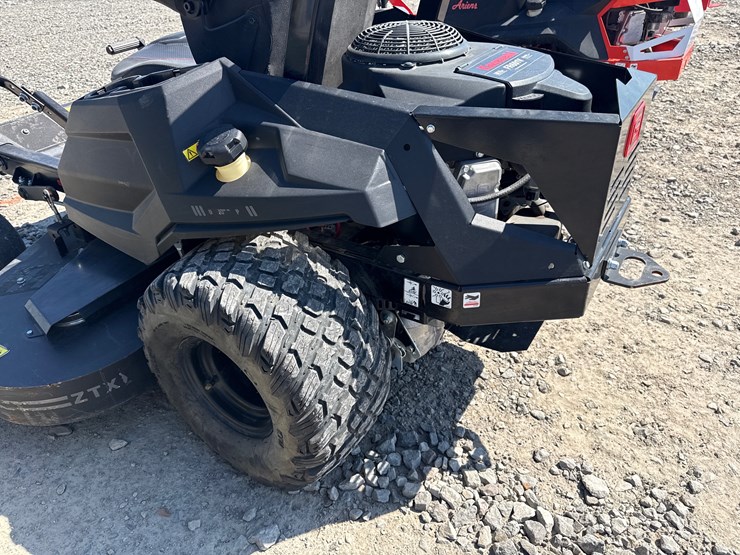 #19-•-gravely-ztx-52”-zero-turn-mower-094581-inv#-43330-image-9