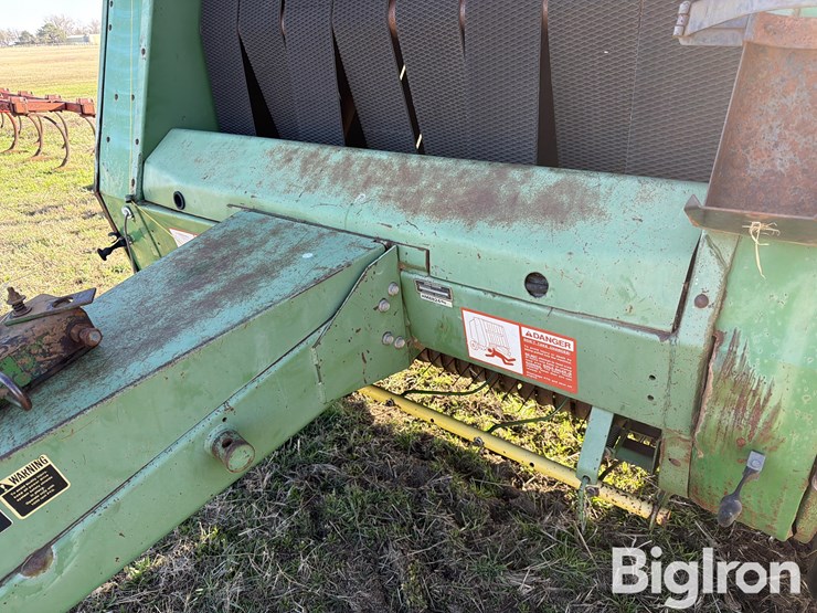 john-deere-530-image-16