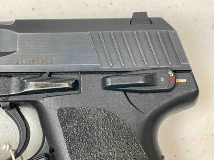 heckler-&-koch-pistol-image-2