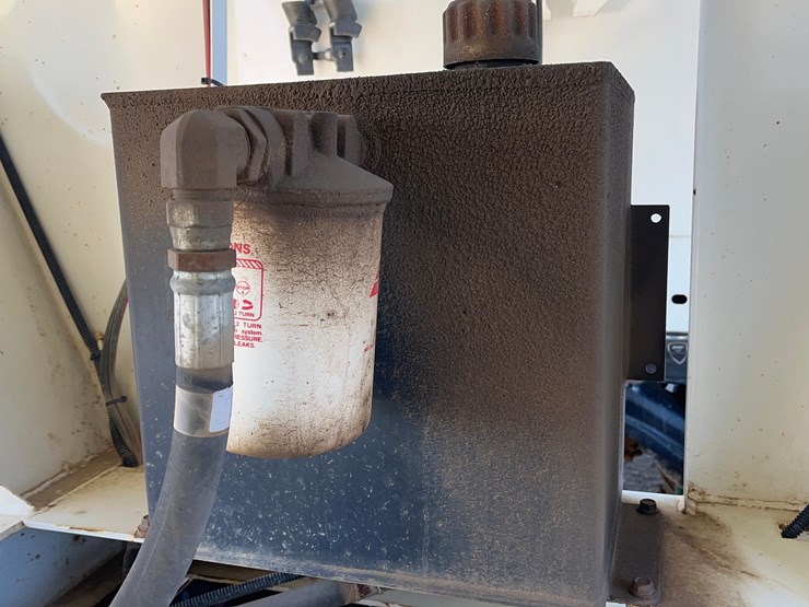 2004-caterpillar-c12-image-43