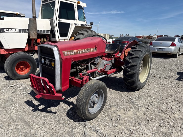 massey-ferguson-230-image-1