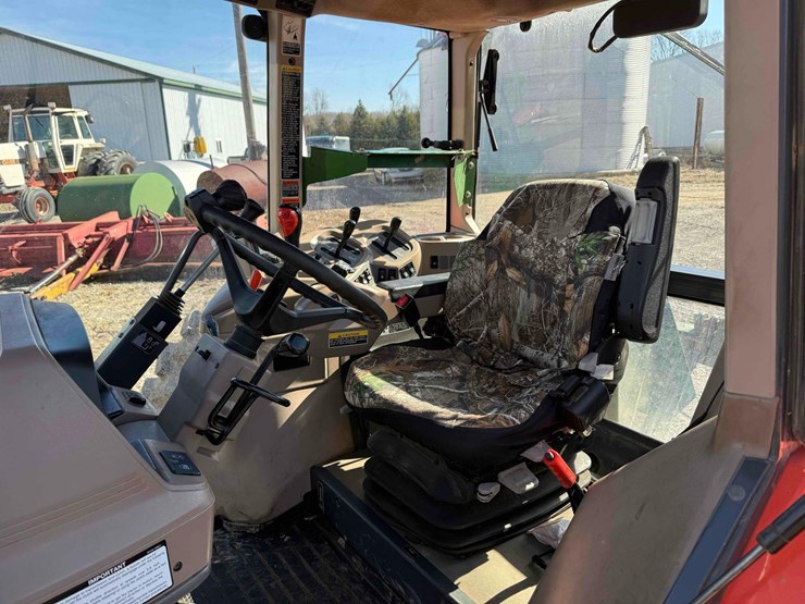 kubota-m126x-image-30