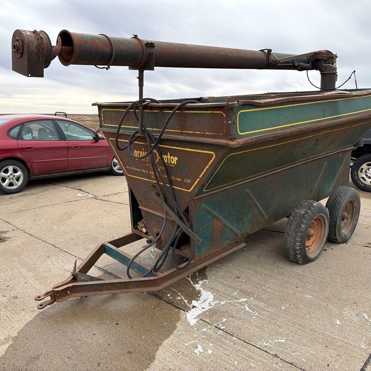 Grain O Vator 10ft Auger Wagon