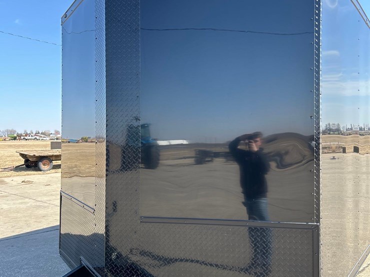 like-new--2025-steel-pines-cargo-llc-8-1/2ft-x-24ft-bumper-hitch-enclosed-trailer--1-owner-image-13