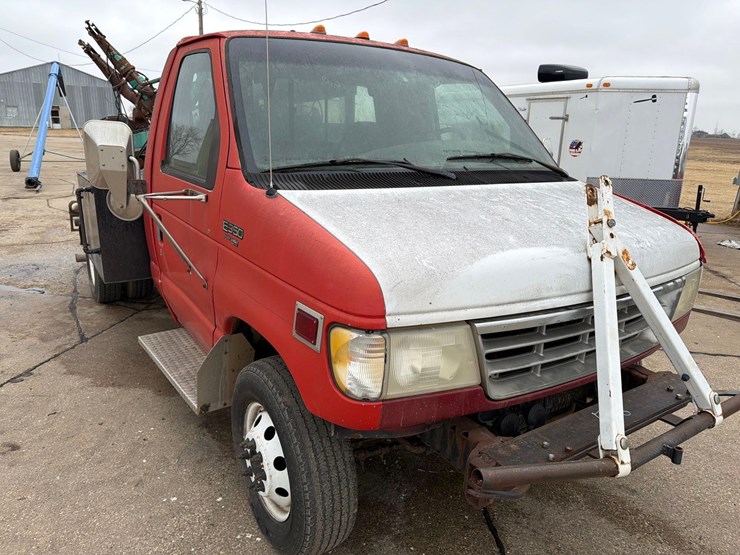 1997-ford-e350-image-14