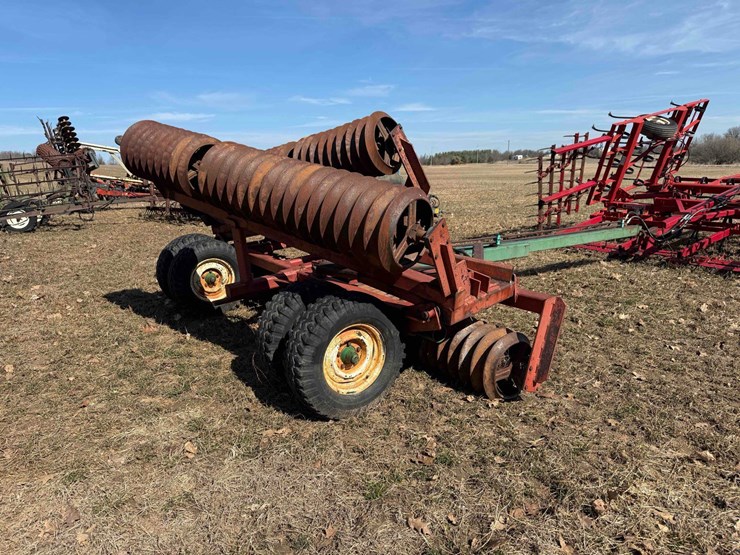 brillion-x-fold-28’-packer-image-5