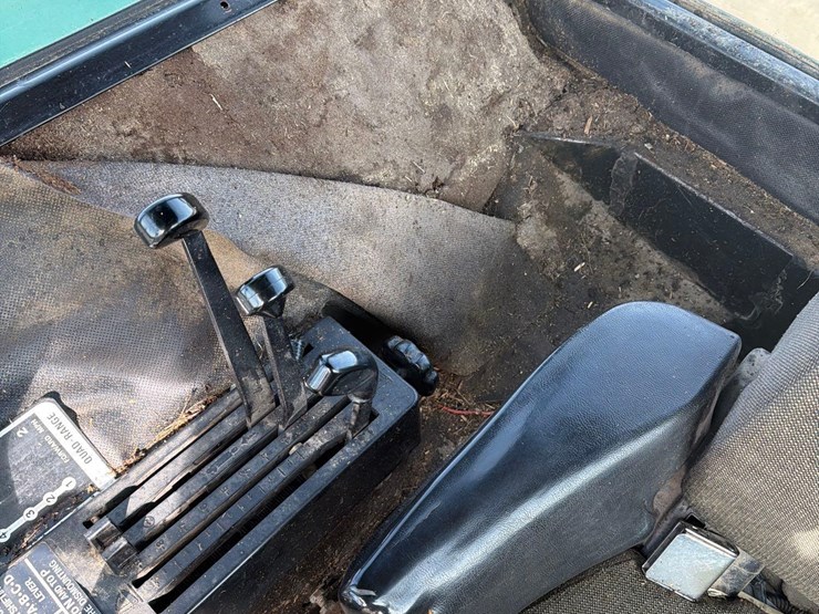 john-deere-4430-image-37