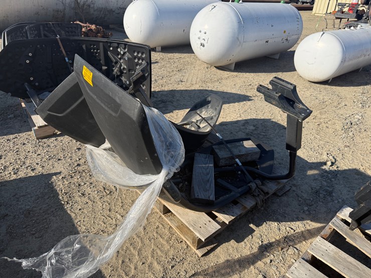 john-deere-8-image-3