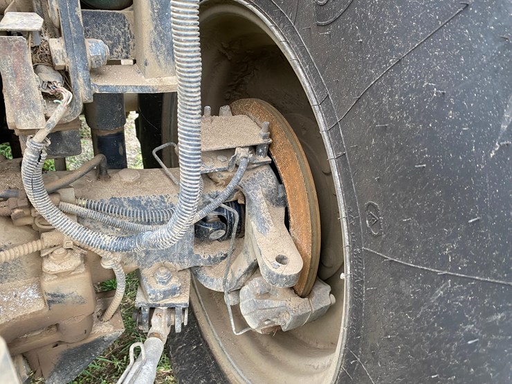 jcb-fast-trac-2140-image-30