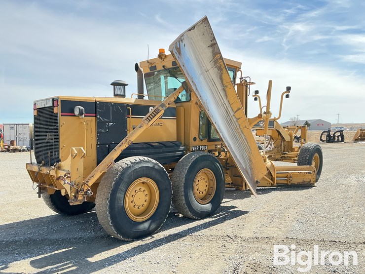 2004-caterpillar-140h-image-5