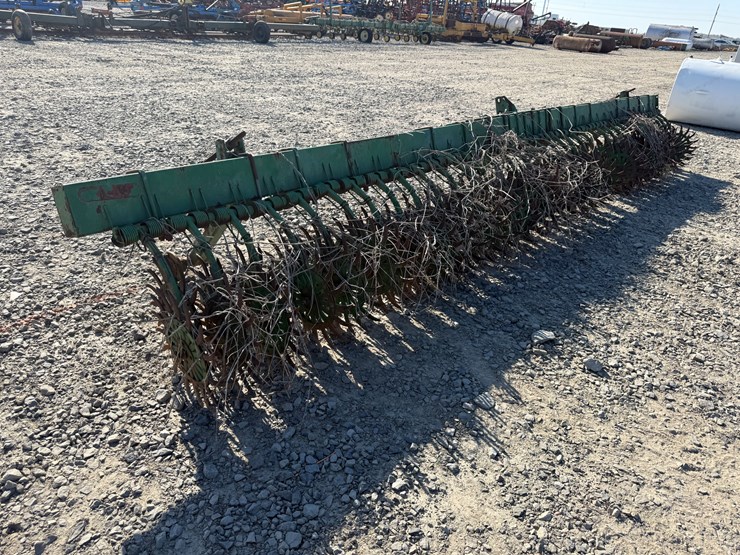 john-deere-25-image-3