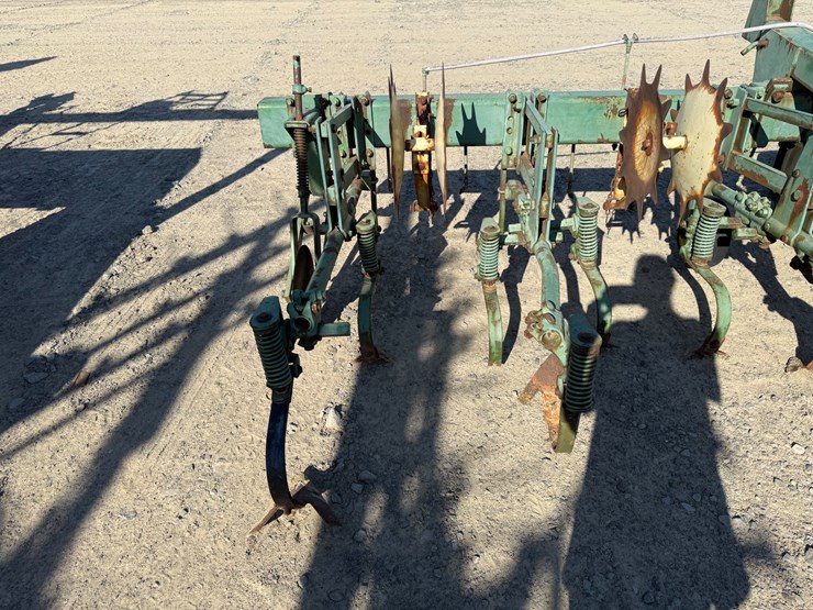 john-deere-31-image-10