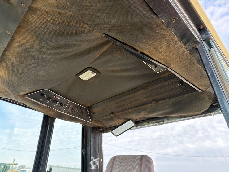 international-1086-image-34