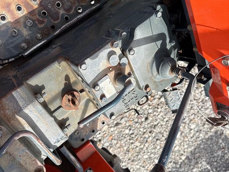 kubota-l2350-image-28