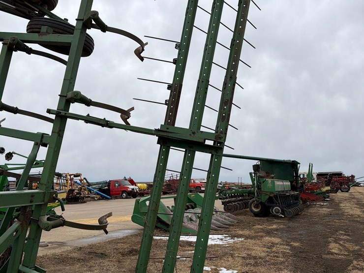 john-deere-1010-image-12