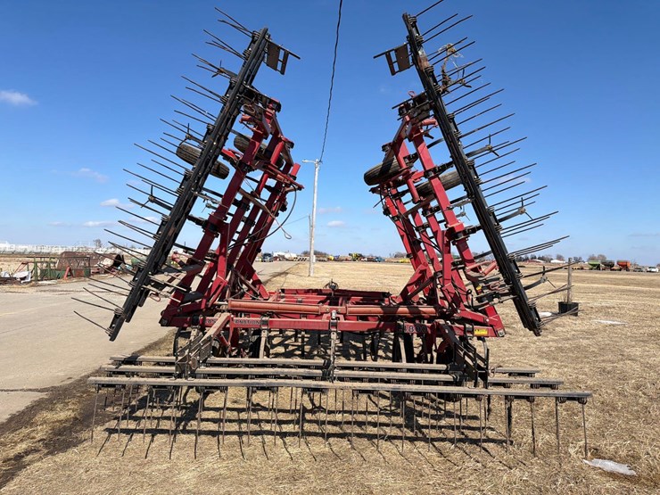 case-ih-4800-image-5