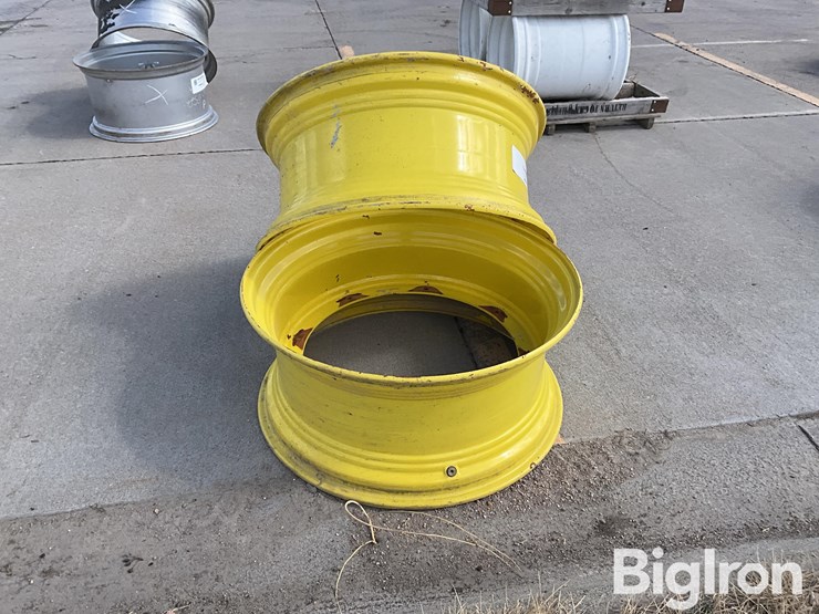 john-deere-8-image-6