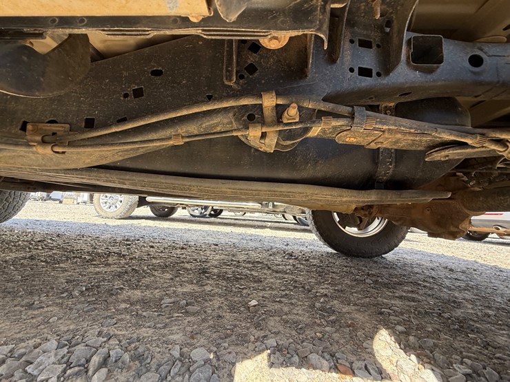 2016-ford-f150-image-25