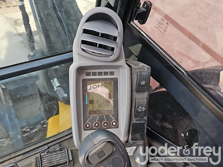 2023-deere-50g-image-36