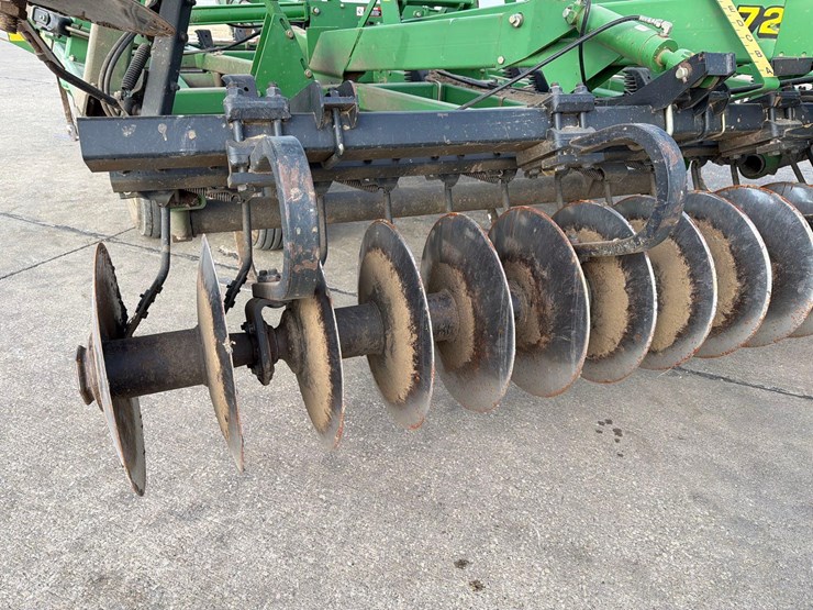 john-deere-726-image-20