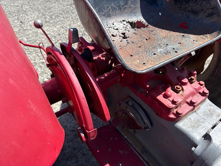 massey-ferguson-230-image-25