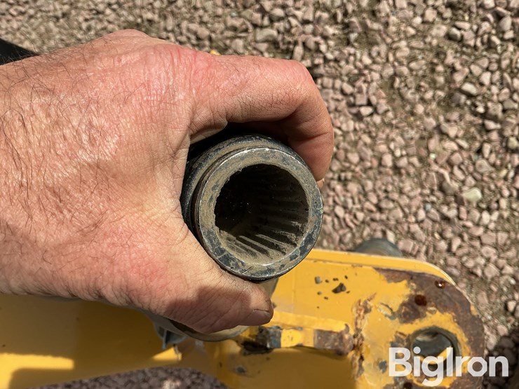 2023-vermeer-605n-cornstalk-special-image-11