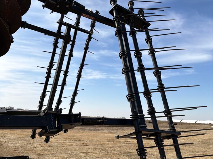 2008-sunflower-1435-image-31